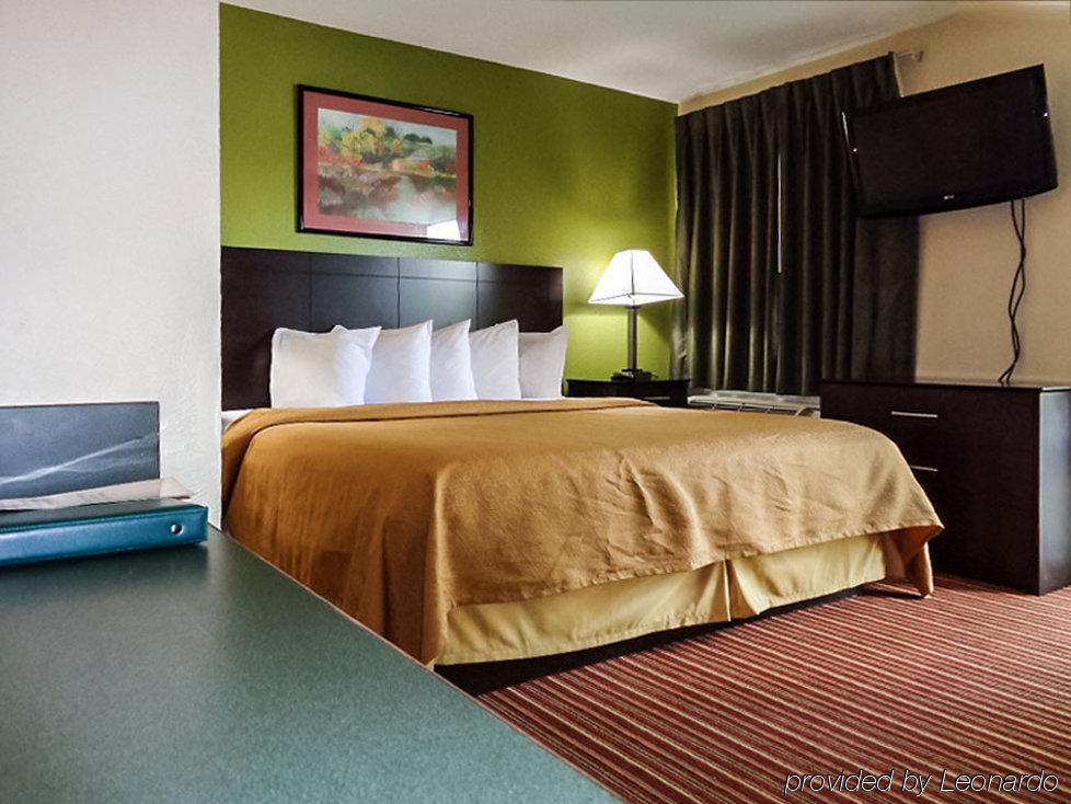 Hotel Suburban 2*