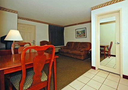 Hotel Suburban 2*